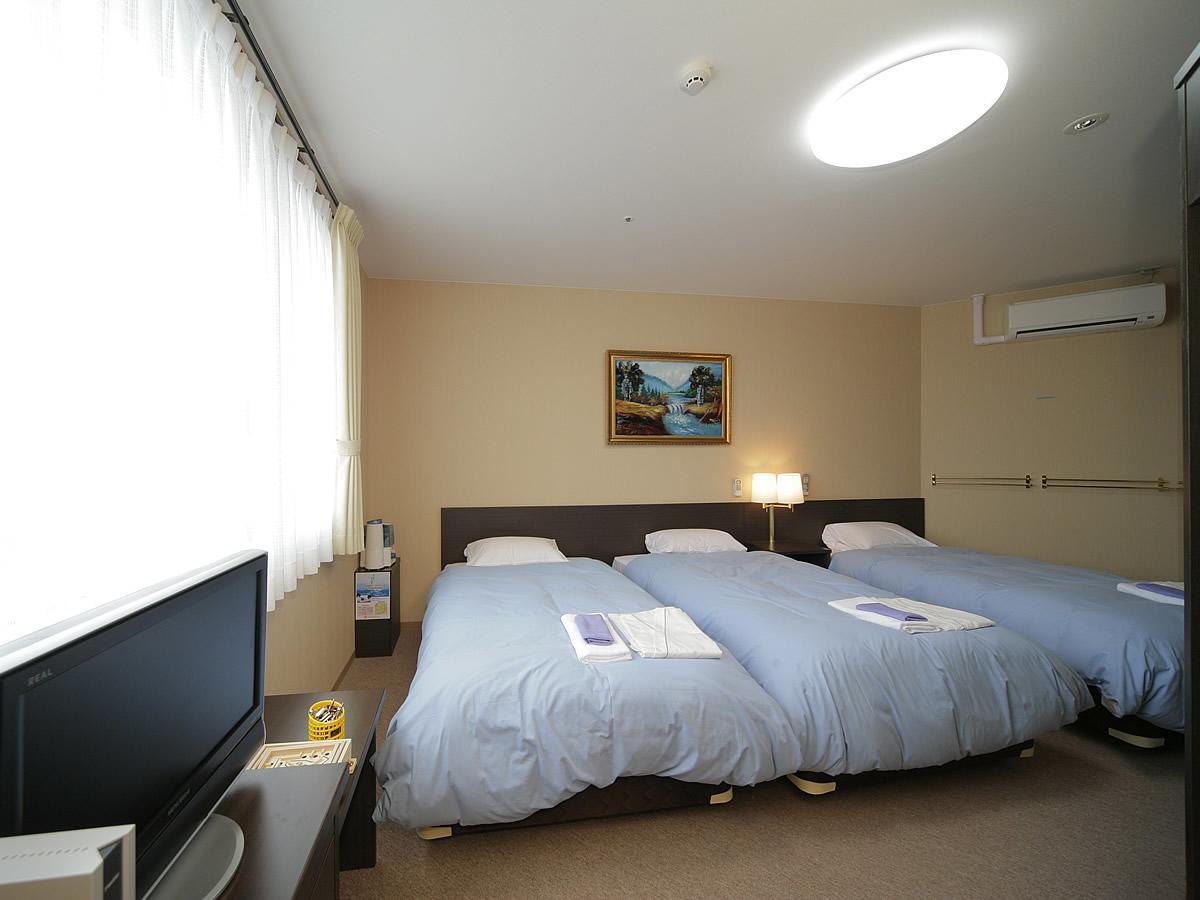 Hagi Royal Intelligent Hotel Екстериор снимка